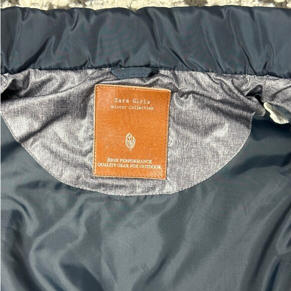 ZARA GIRLS Navy Quilted Vest 7/8 - Picture 7 of 7